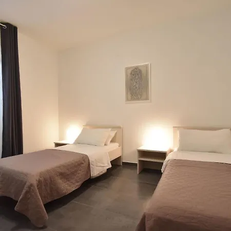 Apartmán Directly On The In Klek